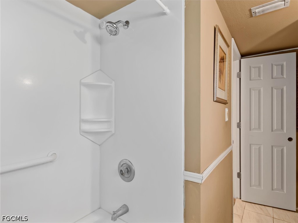 1 Bed Condominium for Sale in Port Charlotte, photo 12