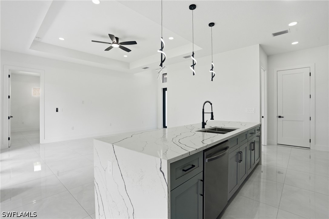 3 Bed SingleFamilyResidence for Sale in Lehigh Acres, photo 12