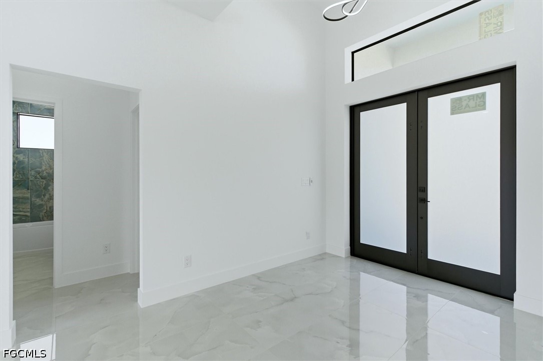 3 Bed SingleFamilyResidence for Sale in Lehigh Acres, photo 12