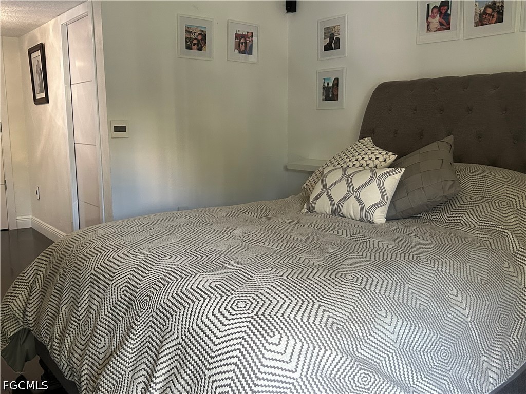3 Bed Condominium for Sale in Steamboat Bend, photo 12