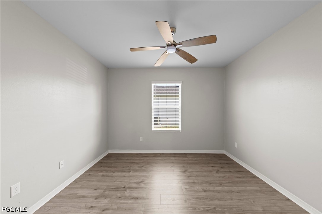 4 Bed SingleFamilyResidence for Sale in Cape Coral, photo 12