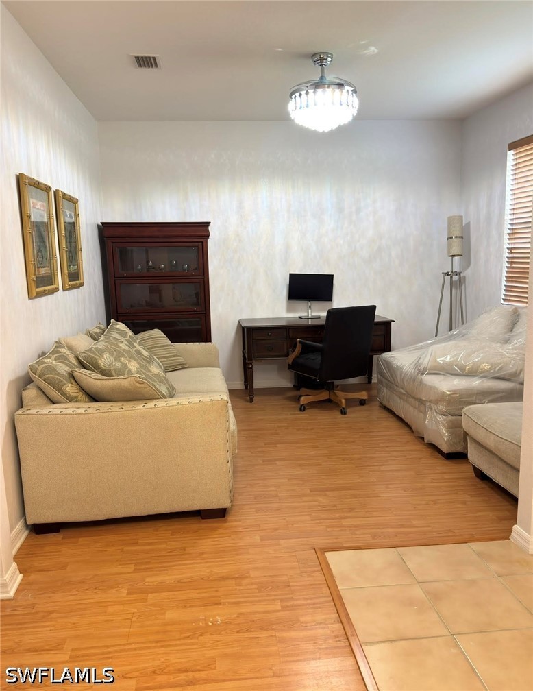 3 Bed SingleFamilyResidence for Sale in Lehigh Acres, photo 12