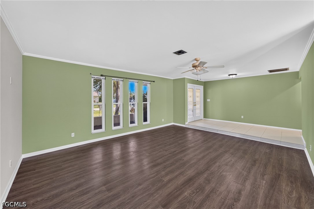 3 Bed Pool Home for Sale in Cape Coral, photo 12