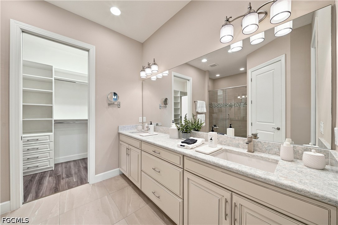 3 Bed Waterfront Home for Sale in Esplanade, photo 12
