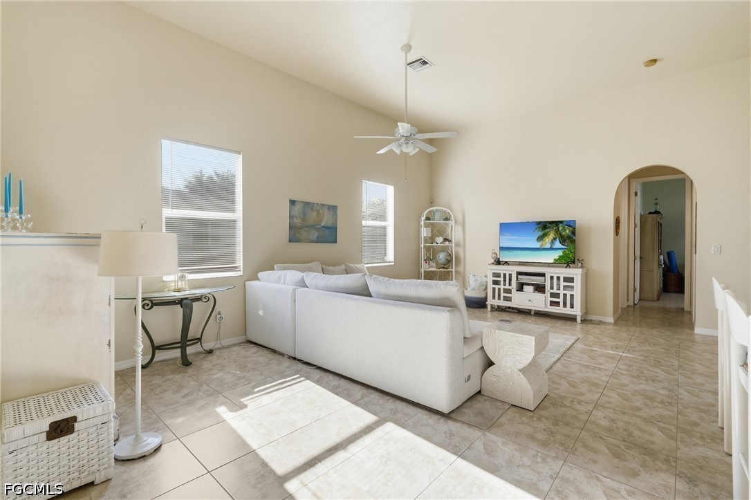 3 Bed Pool Home for Sale in Cape Coral, photo 12