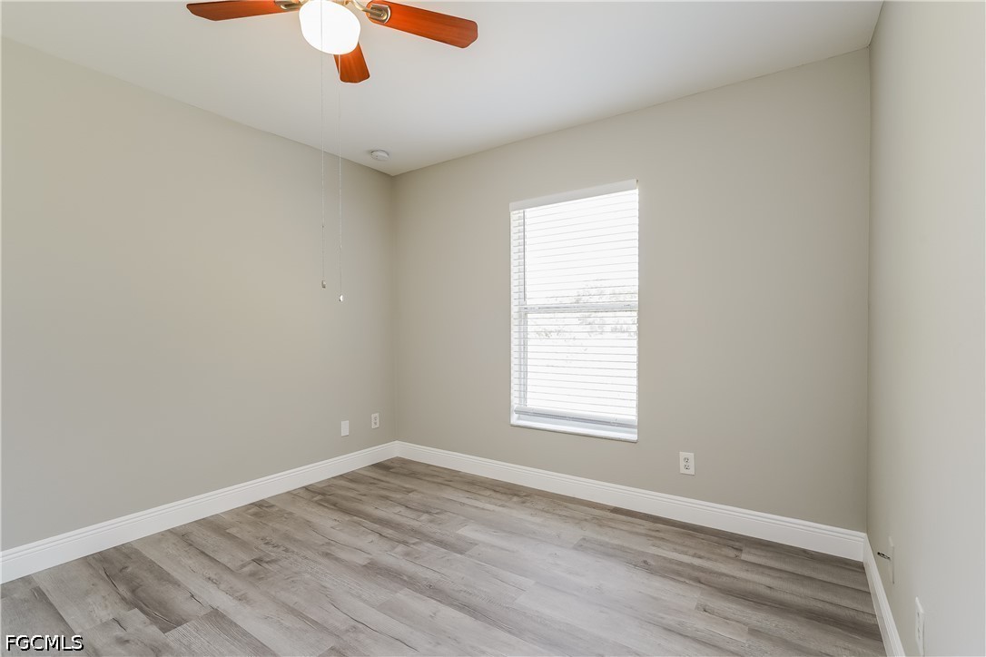 3 Bed SingleFamilyResidence for Sale in Lehigh Acres, photo 12