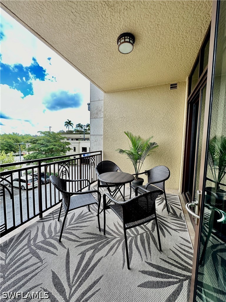 2 Bed Condominium for Sale in The Strada, photo 12