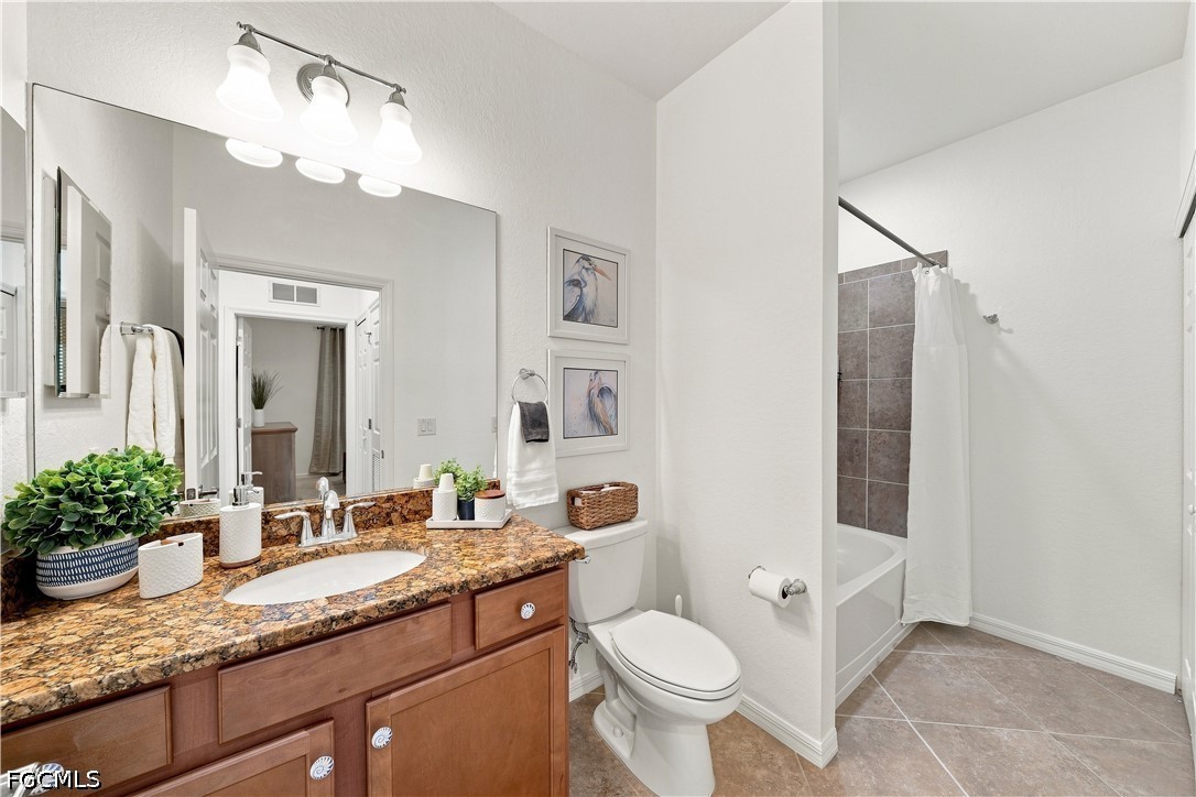 2 Bed Waterfront Home for Sale in Bonita Springs, photo 12