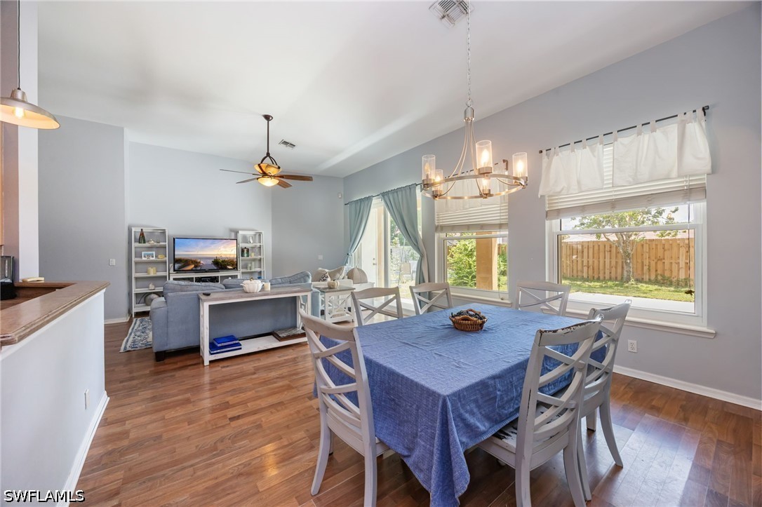 4 Bed SingleFamilyResidence for Sale in Naples, photo 12