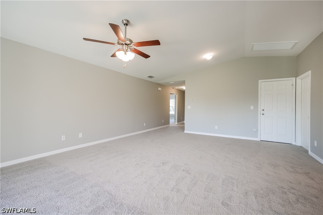 3 Bed SingleFamilyResidence for Sale in Lehigh Acres, photo 12