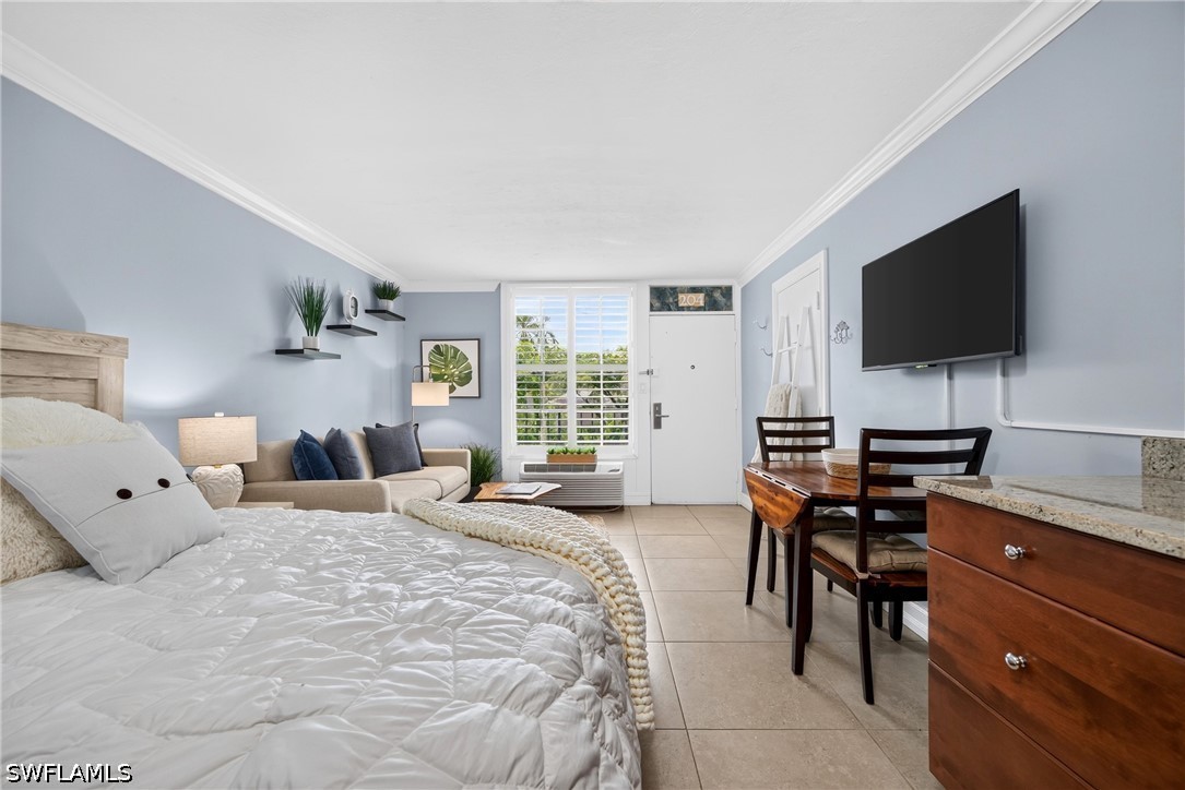 1 Bed Condominium for Sale in Naples, photo 12