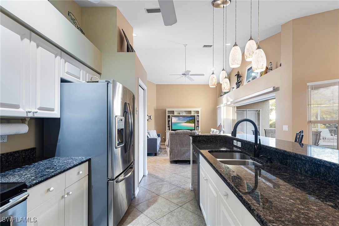 3 Bed Pool Home for Sale in Naples, photo 13