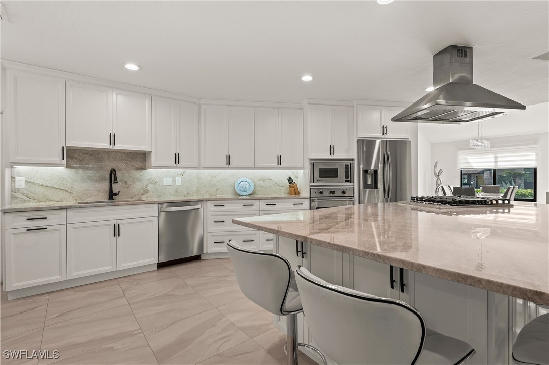 3 Bed Pool Home for Sale in Kings Lake, photo 13