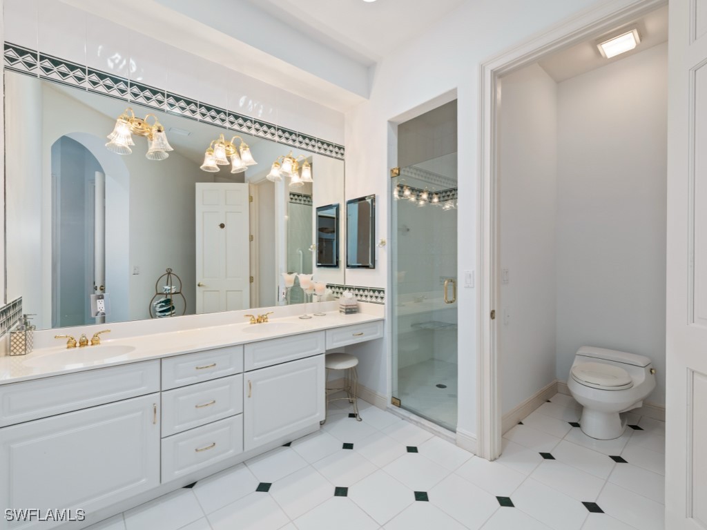 2 Bed Attached for Sale in Naples, photo 13