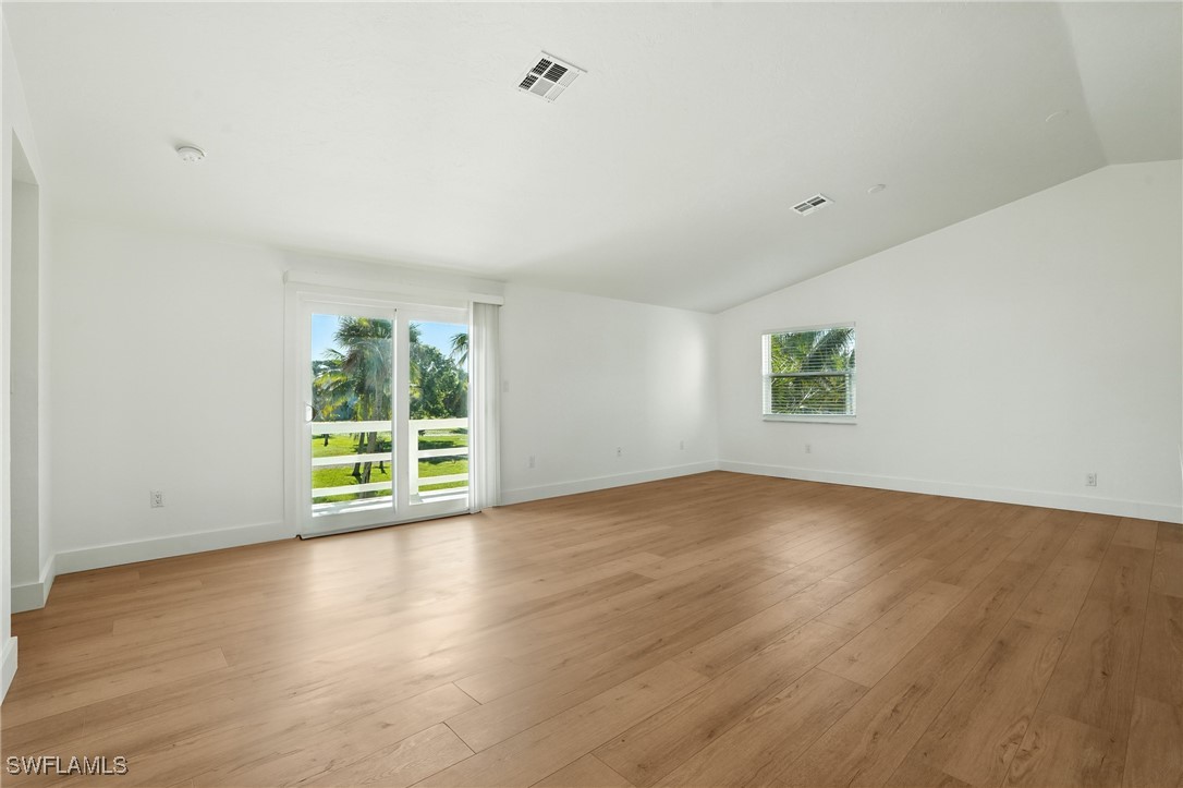 2 Bed SingleFamilyResidence for Sale in Bonita Beach, photo 13