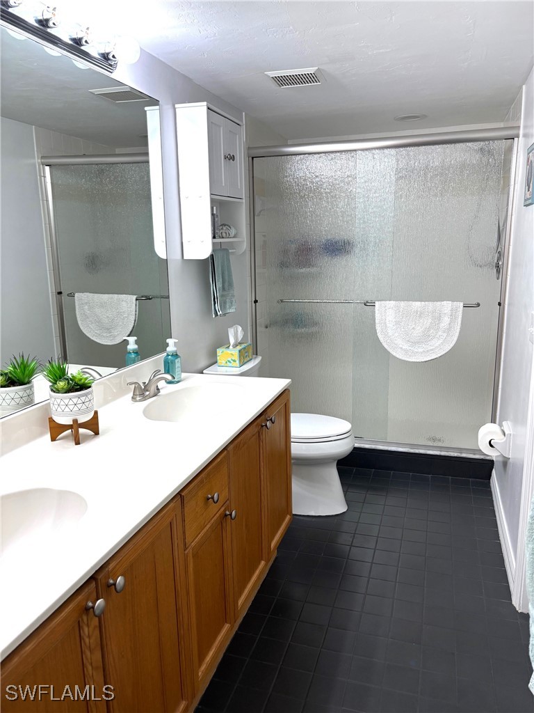 2 Bed Condominium for Sale in Pine Haven Condo, photo 13