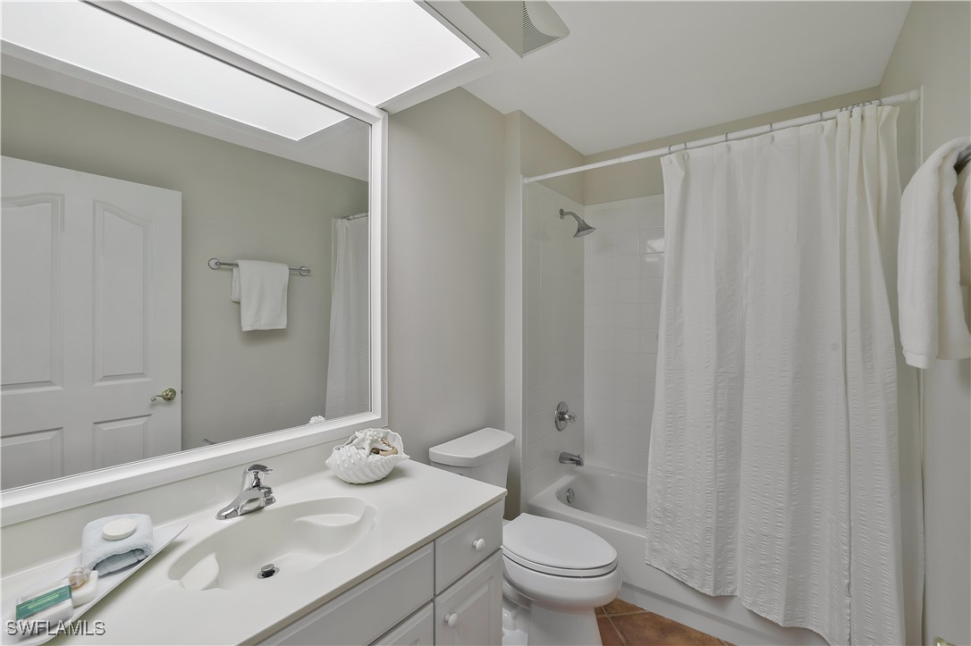 3 Bed Waterfront Home for Sale in Naples, photo 13
