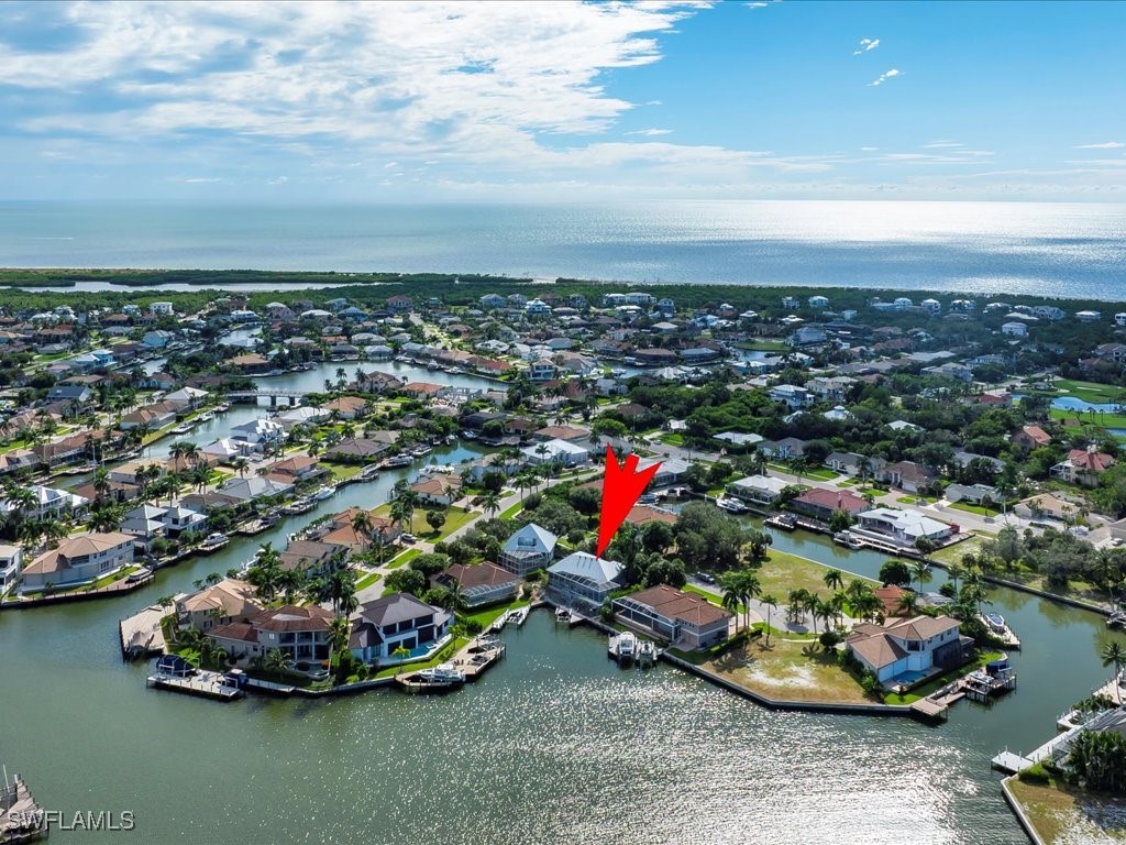 3 Bed Pool Home for Sale in Collier Bay, photo 13