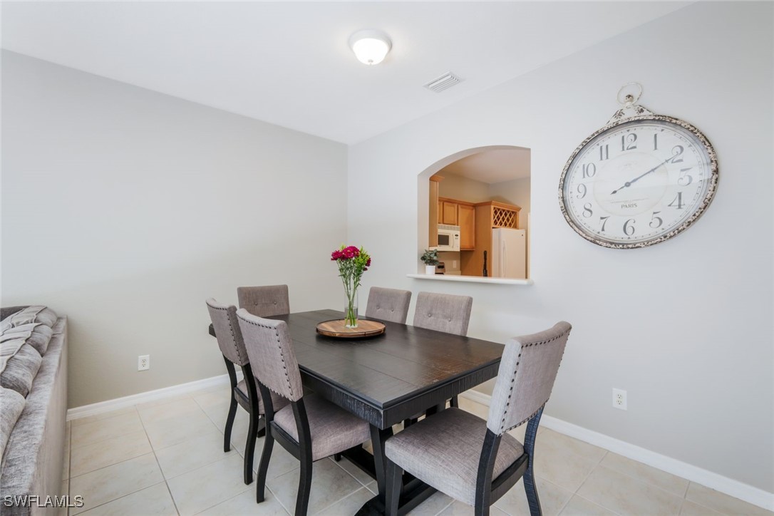 3 Bed Townhouse for Sale in Colonnade At Forum, photo 13