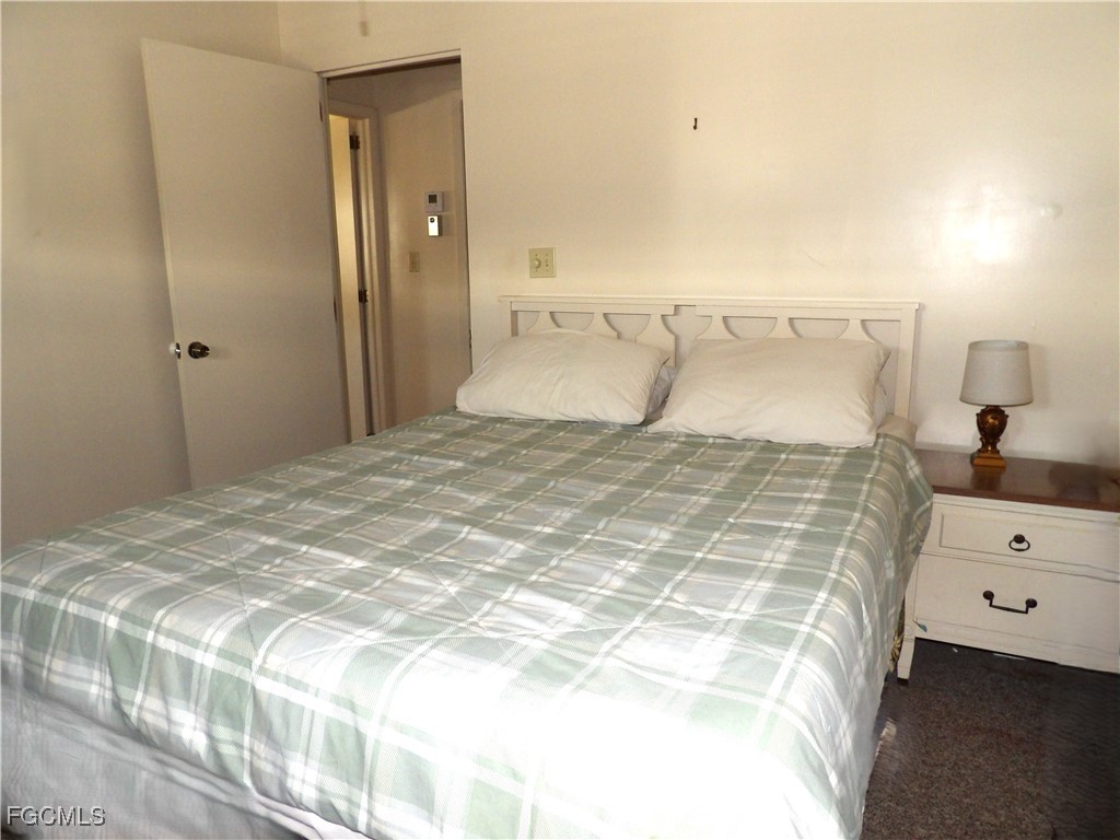 2 Bed ManufacturedHome for Sale in North Fort Myers, photo 13
