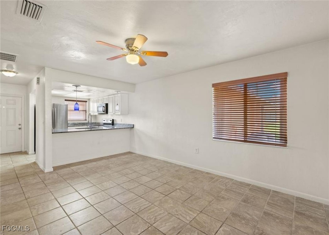 1 Bed Condominium for Sale in Cape Coral, photo 13