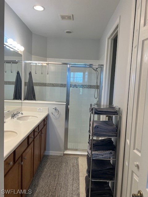 2 Bed Condominium for Sale in Artesia, photo 13
