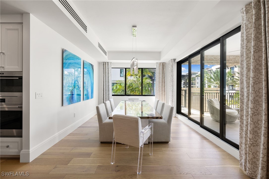 3 Bed Condominium for Sale in Naples, photo 13