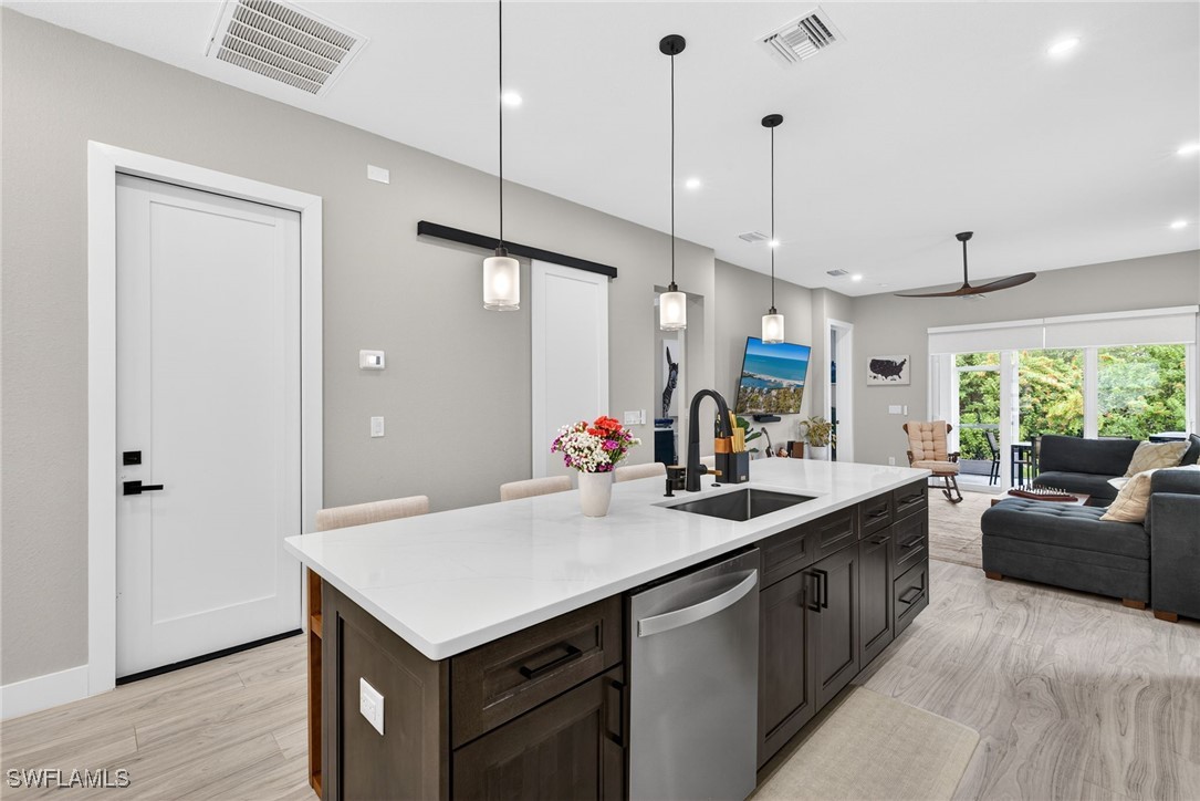 3 Bed SingleFamilyResidence for Sale in Rosemary Park, photo 13