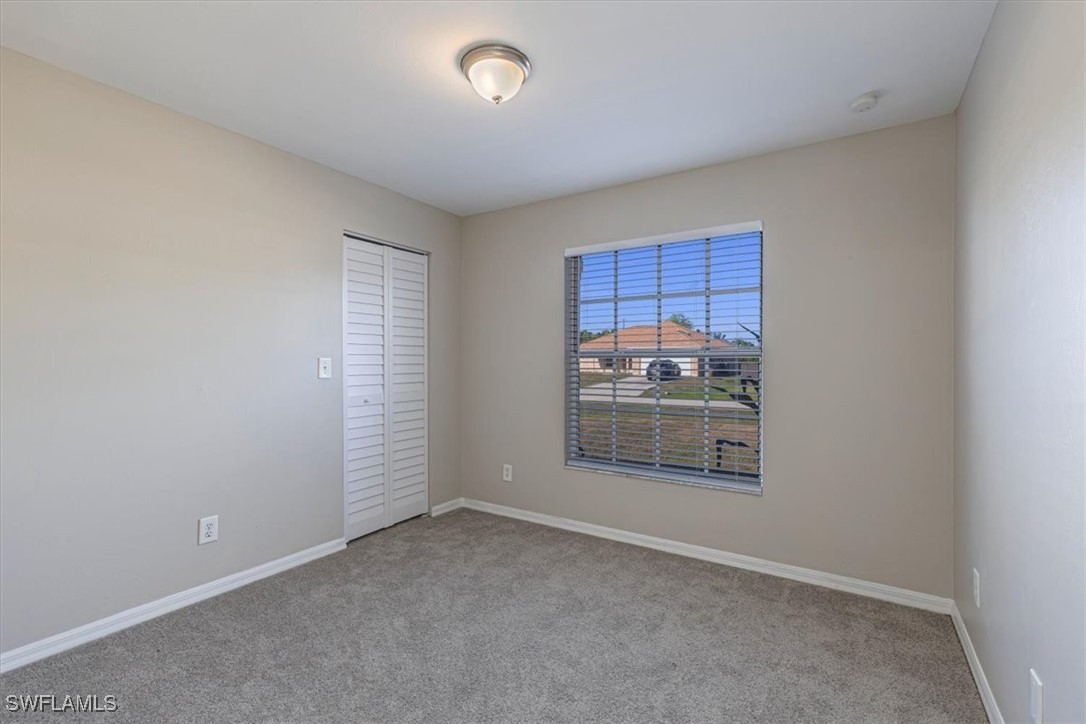 3 Bed SingleFamilyResidence for Sale in Cape Coral, photo 13