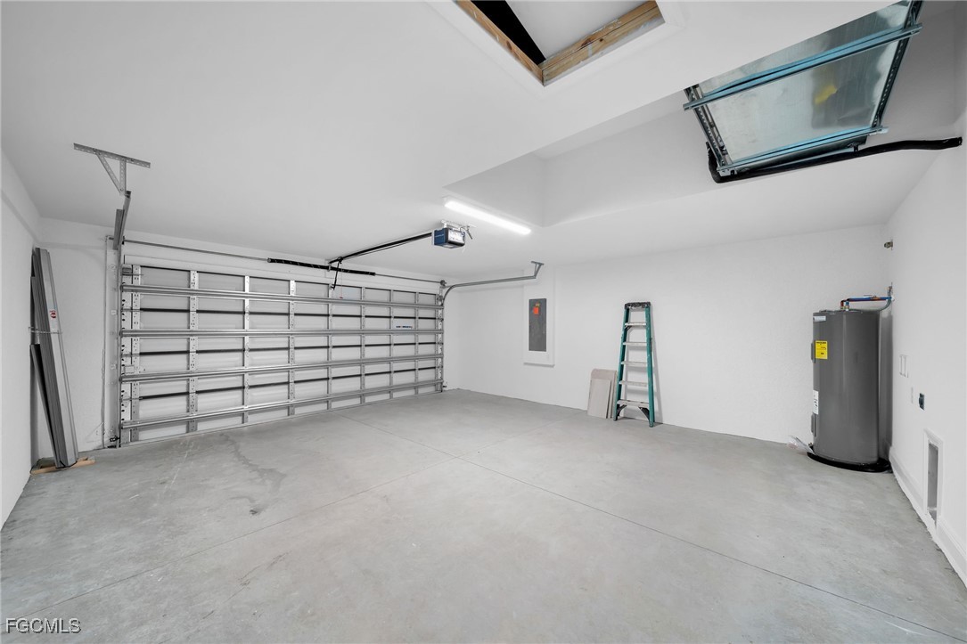3 Bed SingleFamilyResidence for Sale in Lehigh Acres, photo 13