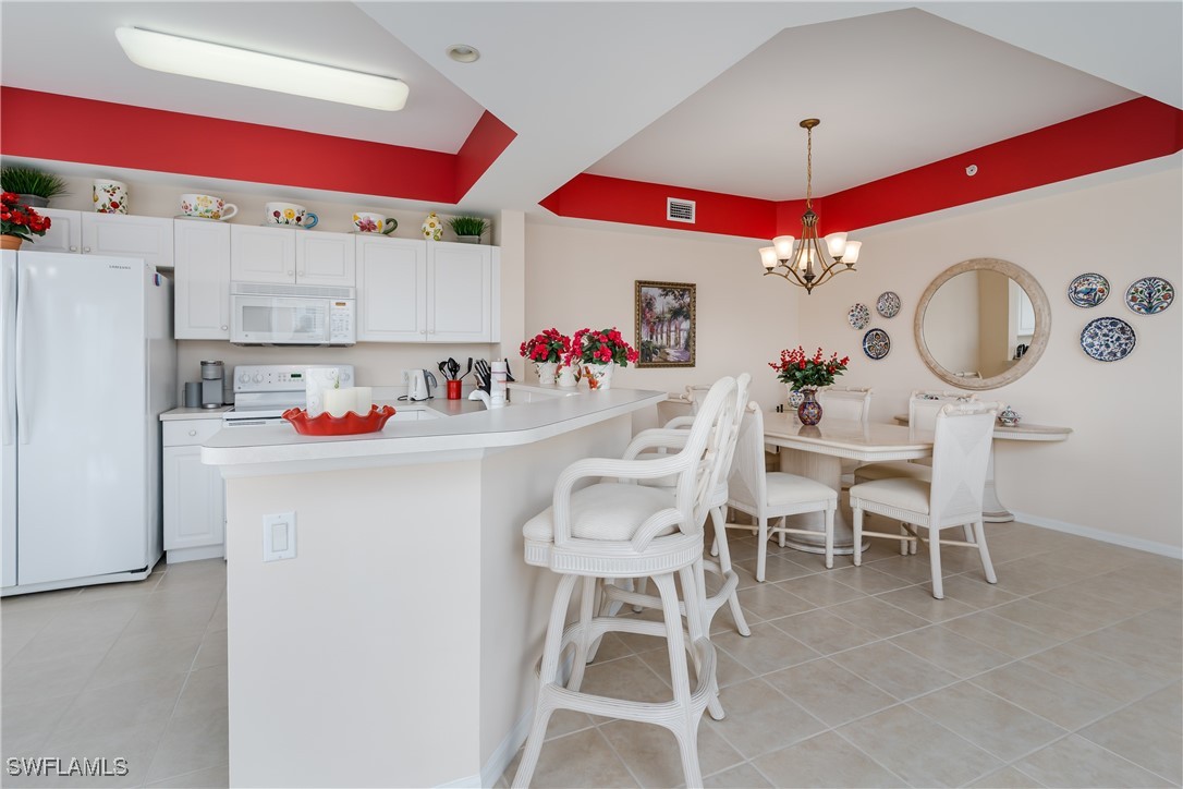 2 Bed Waterfront Home for Sale in Naples, photo 13