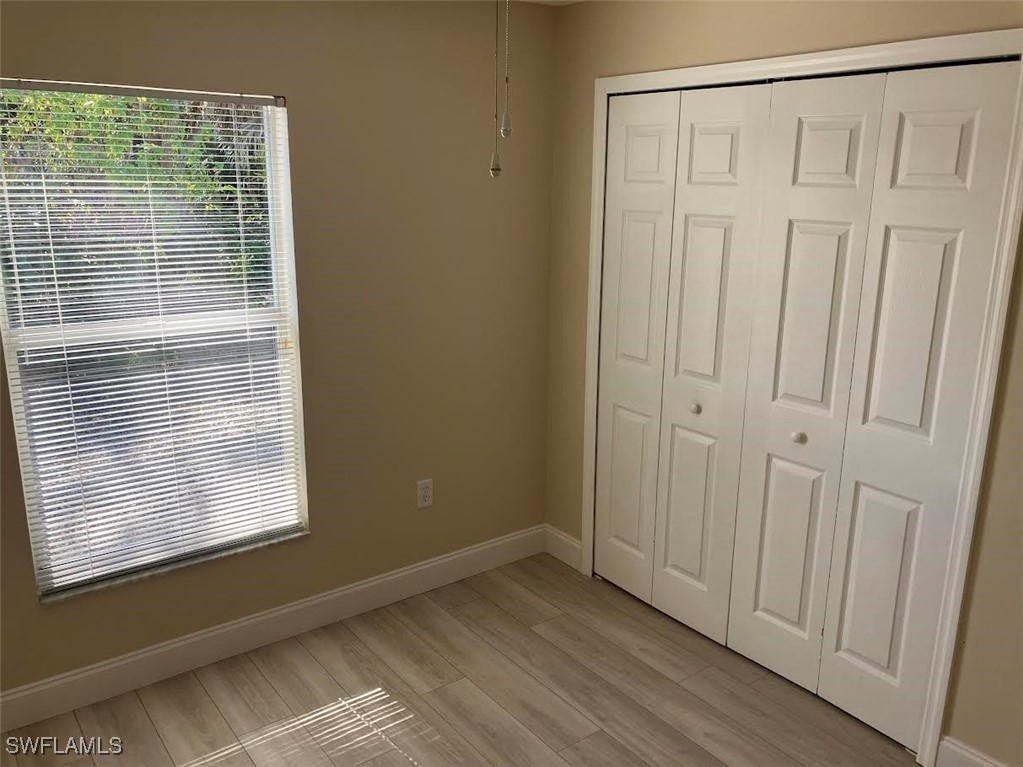 3 Bed SingleFamilyResidence for Sale in Spring Lakes, photo 13
