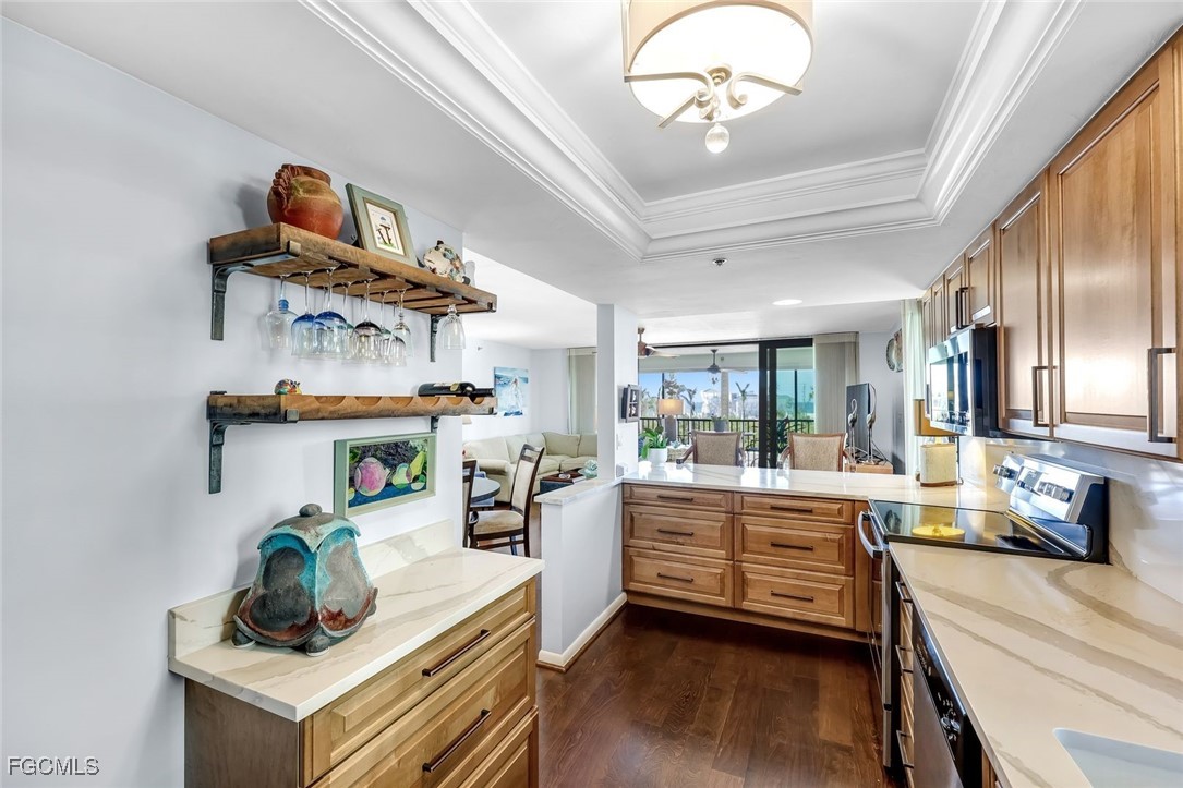 2 Bed Waterfront Home for Sale in Bay Harbor Club Condo, photo 13