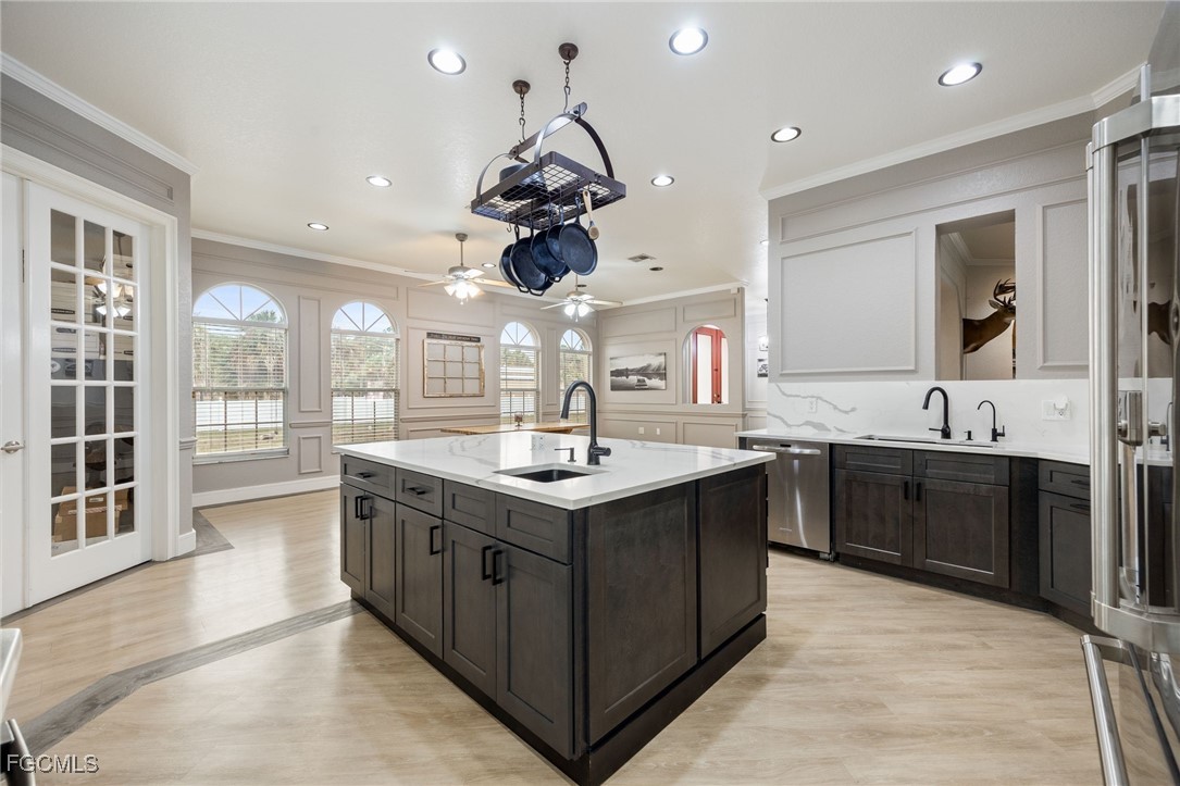 4 Bed SingleFamilyResidence for Sale in Lehigh Acres, photo 13