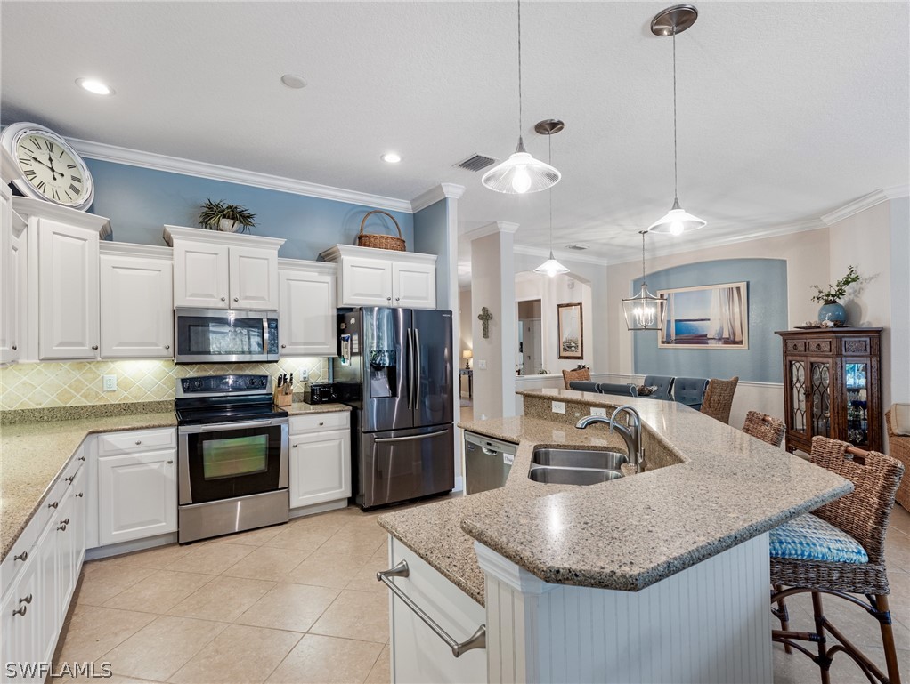 4 Bed Pool Home for Sale in Bella Terra, photo 13