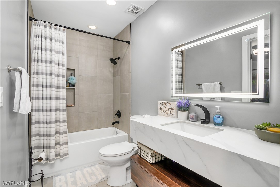 3 Bed Townhouse for Sale in Timberwood Village, photo 13