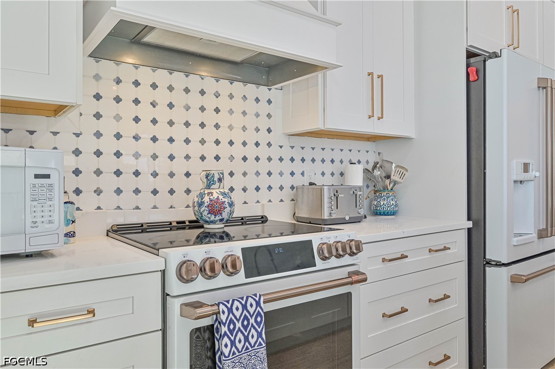 2 Bed Waterfront Home for Sale in Bonita Beach, photo 13