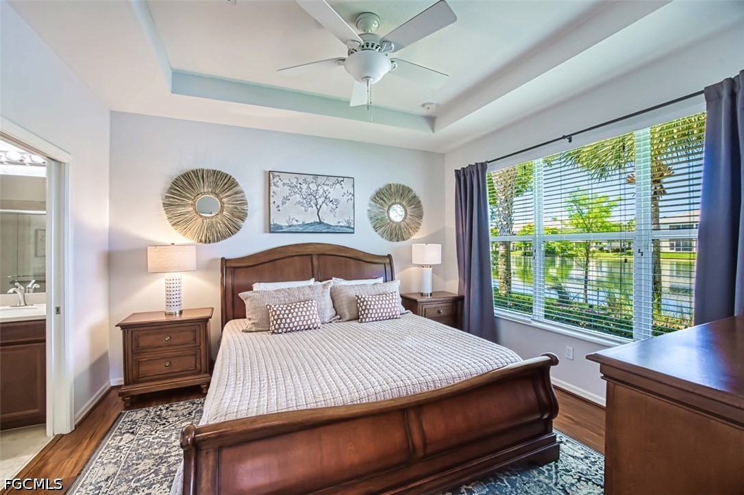 2 Bed Waterfront Home for Sale in Fort Myers, photo 13