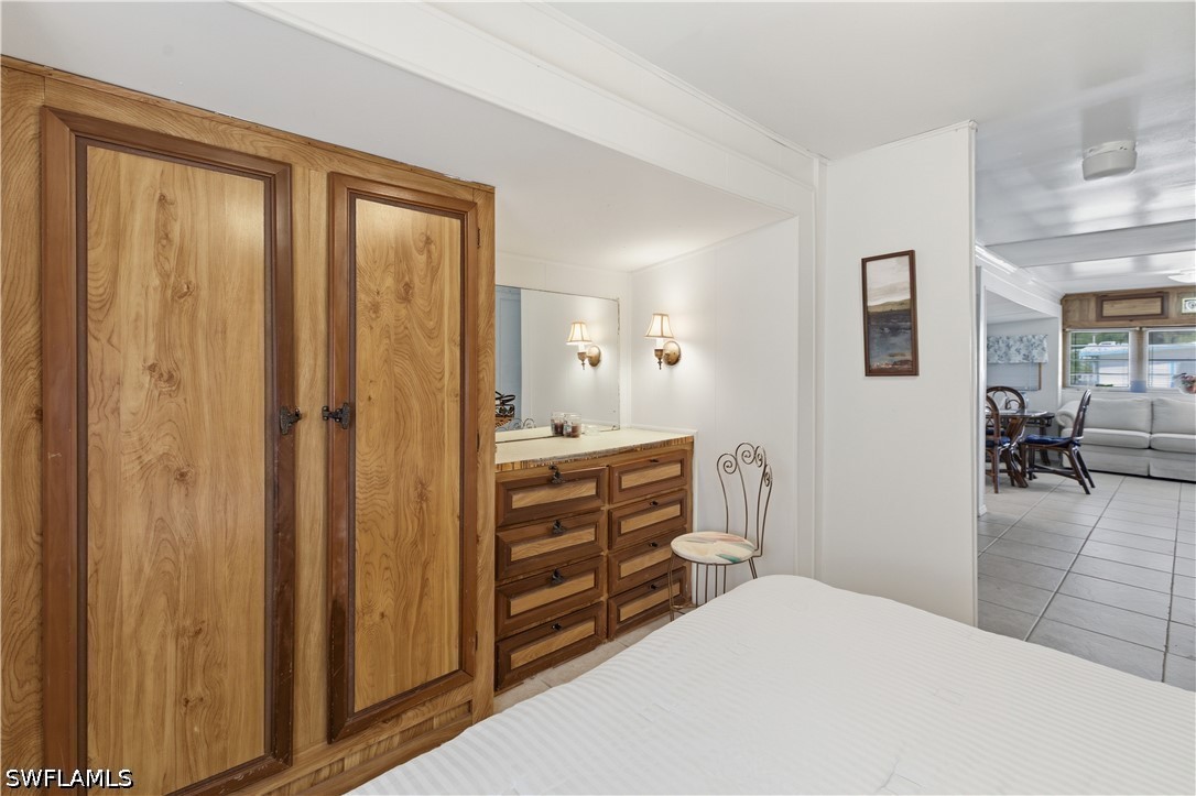 1 Bed ManufacturedHome for Sale in Naples, photo 13
