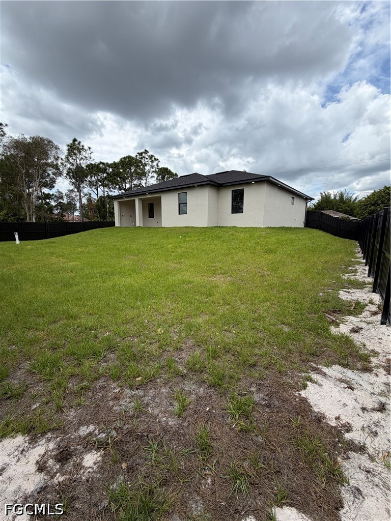 3 Bed SingleFamilyResidence for Sale in Lehigh Acres, photo 13