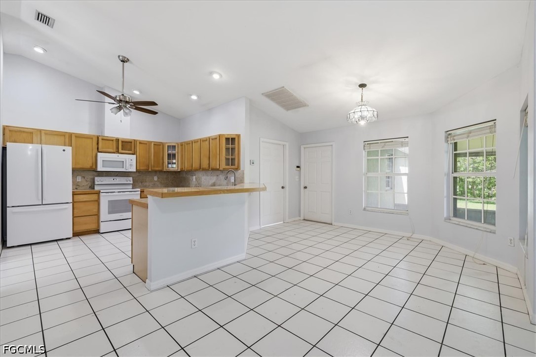 4 Bed SingleFamilyResidence for Sale in Laurel Oaks, photo 13
