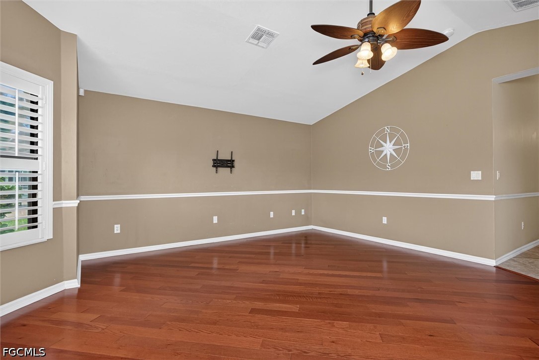 3 Bed SingleFamilyResidence for Sale in Fort Myers, photo 13