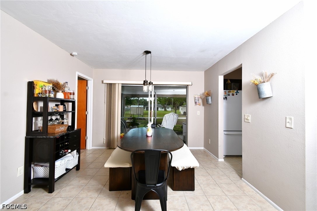 4 Bed SingleFamilyResidence for Sale in Lehigh Acres, photo 13