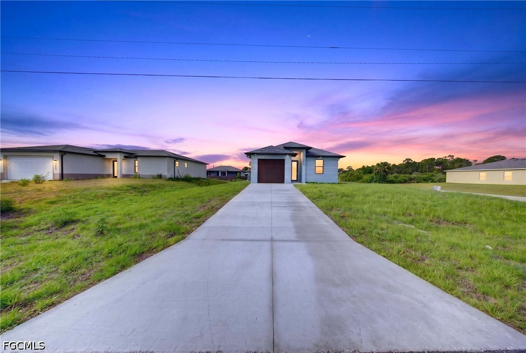3 Bed SingleFamilyResidence for Sale in Lehigh Acres, photo 13