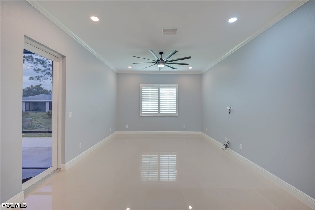 4 Bed SingleFamilyResidence for Sale in Lehigh Acres, photo 13