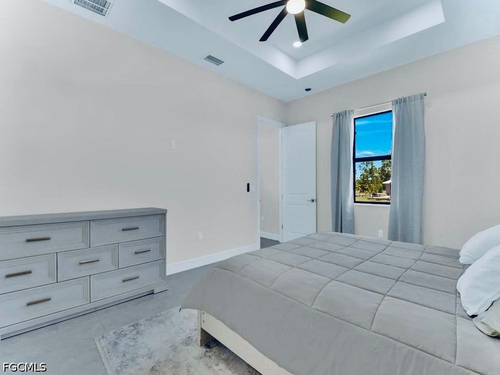 3 Bed Waterfront Home for Sale in Lehigh Acres, photo 13