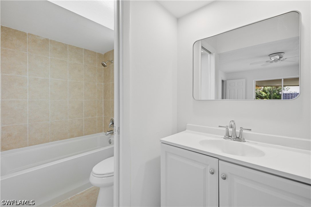 2 Bed SingleFamilyResidence for Sale in San Carlos Park, photo 13