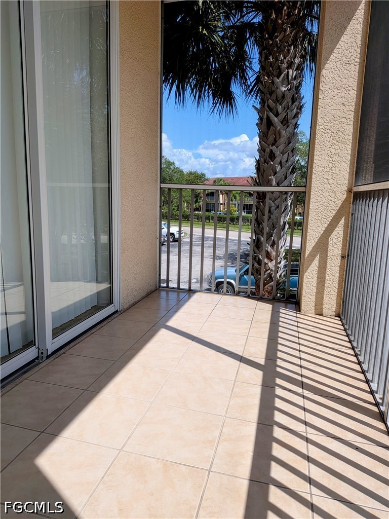 1 Bed Condominium for Sale in College Pointe, photo 13
