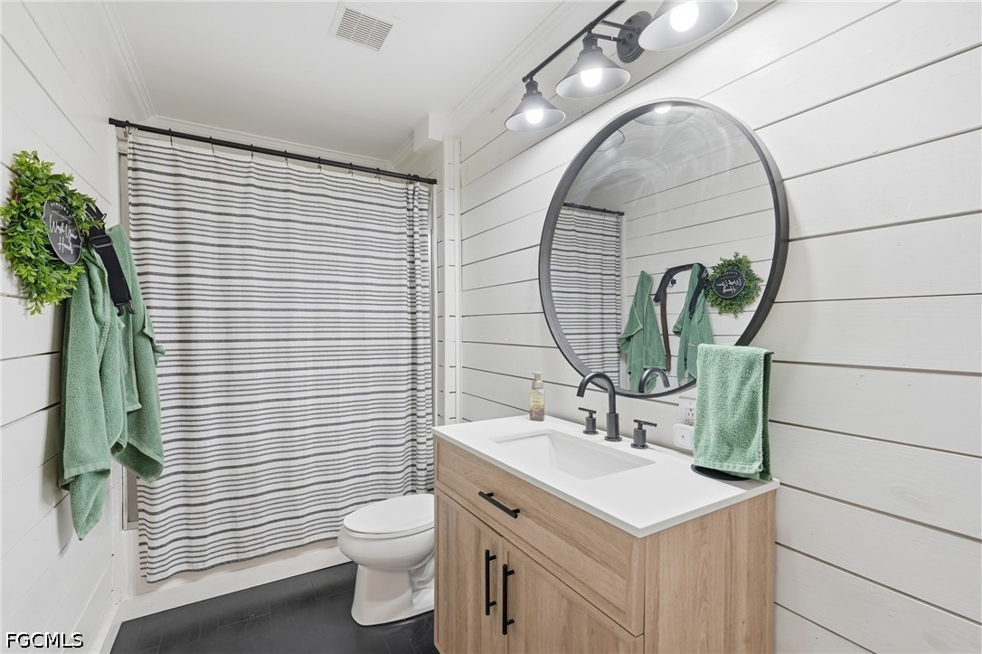 3 Bed Pool Home for Sale in Cape Coral, photo 13
