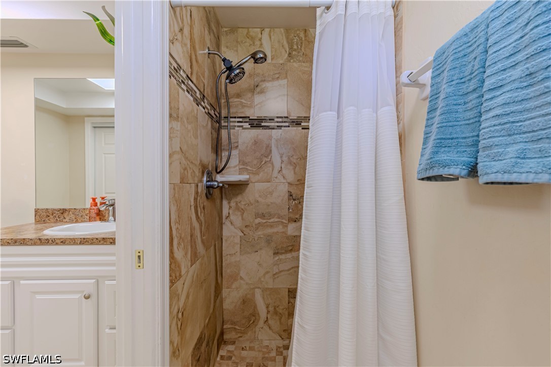 3 Bed Pool Home for Sale in Lehigh Acres, photo 13